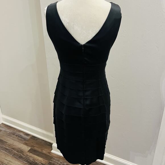 Jones New York Black Tiered Dress Pendent Petite Size 4 (A0126) - Picture 5 of 9